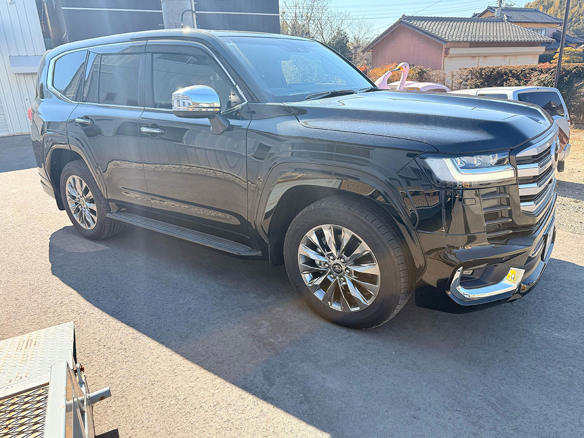 2023 Toyota Land Cruiser ZX